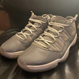 Jordan 11's